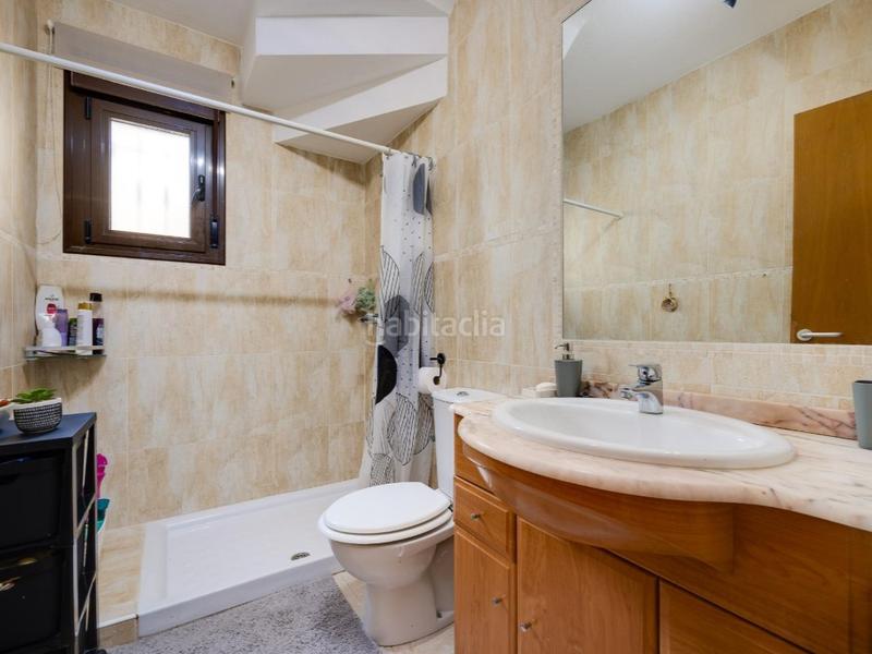 Foto cdb82a5c-602f-4a39-b3c7-829ea9f95cf8. Maison dans calle madame buterffly 1-b dans Los Almendros Orihuela