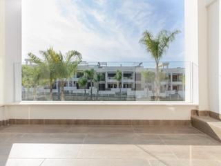 Casa in Los Balcones-Los Altos. Residencial de obra nueva de bungalows en los balcones, torrevie