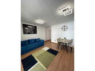 Appartement  N/a. Apartamento reformado de 3 dormitorios cerca de la playa en torr