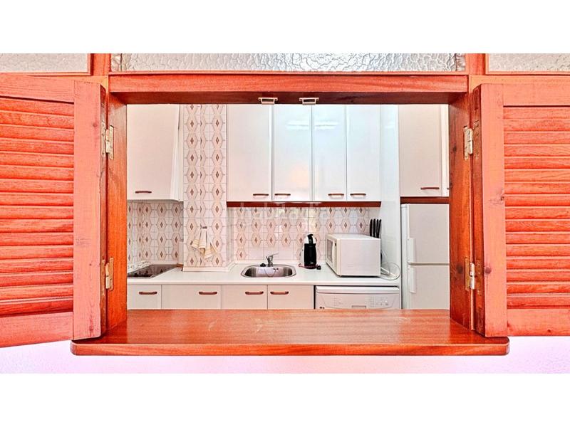 Foto 457b47ab-8d2e-4f60-bddc-95b5ce566285. Apartamento  con vistas laterales al mar en una zona codiciada de rocio del mar en Torrevieja