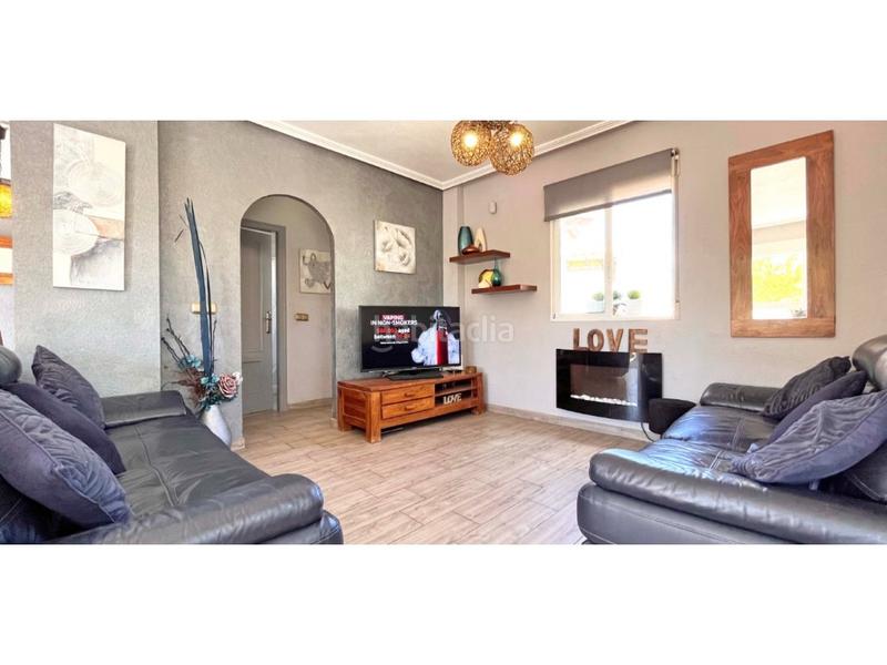 Foto eaf3f1ba-f255-4b60-811d-473d346a8aff. Haus mit pool in La Zenia Orihuela