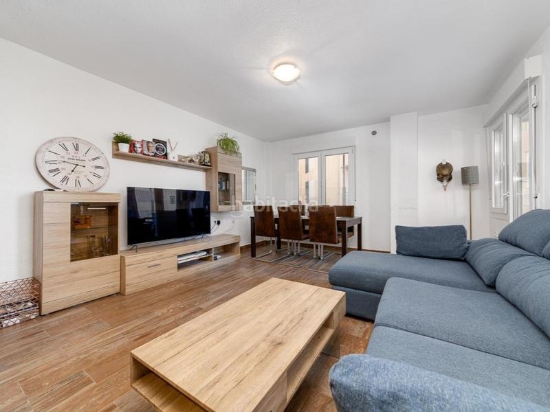 Foto 5b2735c9-c47d-41a3-a3d6-bf99b20f8293. Apartment in Zona Playa del Cura Torrevieja