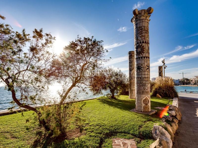 Foto c541c15f-501e-4962-96b3-c2d9efcc2834. Apartment in Zona Playa del Cura Torrevieja