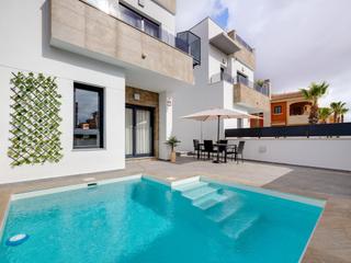 Casa  N/a. Impresionante villa de 3 dormitorios en exclusivo residencial en