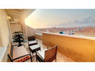 Àtic  Ronda don ricardo la fuente agu. Impresionante ático reformado en el corazón de torrevieja  a 300