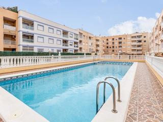 Apartament  N/a. Apartamento 2 habitaciones venta torrevieja
