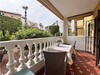 Apartament  Avenida roentgen 6. Apartamento de 2 dormitorios en la famosa urbanización aldea del