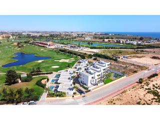 Àtic a Las Lomas de Rame-Bahía Bella. Complejo residencial de nueva construcción en los alcázares, en