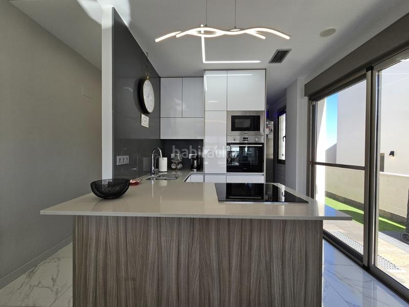 Foto d422e571-6645-4aed-b3e5-901671b91906. House in Villamartín-Las Filipinas Orihuela