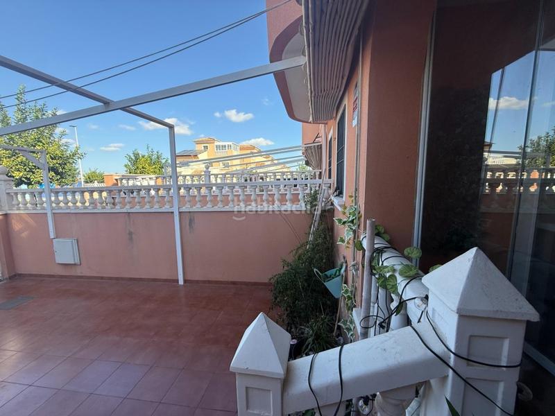 Foto 84831173-943b-4023-8aca-66144ac75ebe. Casa adossada amb piscina a Zona Carrefour - Urbanizaciones Torrevieja