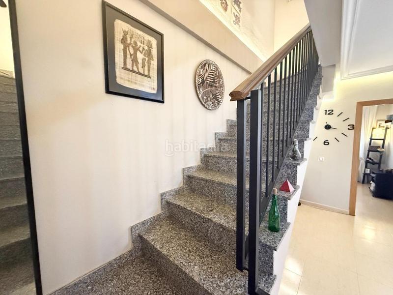 Foto b0185dbc-90c8-4eef-bcd0-59c6774aaecb. Casa adossada amb piscina a Zona Carrefour - Urbanizaciones Torrevieja