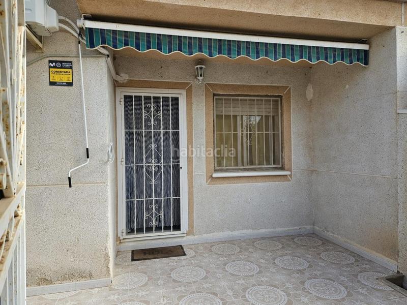 Foto c9a75d99-59e3-42fd-9877-3c36d7c620c9. Reihenhaus mit pool in Los Balcones-Los Altos Torrevieja