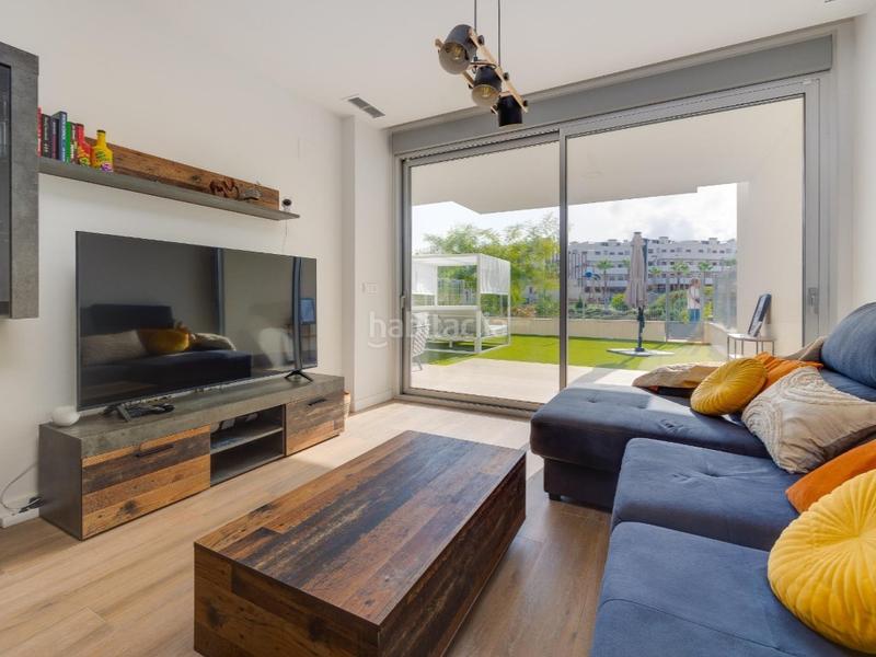 Foto 9911de24-0e75-4815-a893-e6d69f555929. Apartamento  en planta baja con jardín privado de 60m2 en exclusivo residencial en villamartín en Orihuela