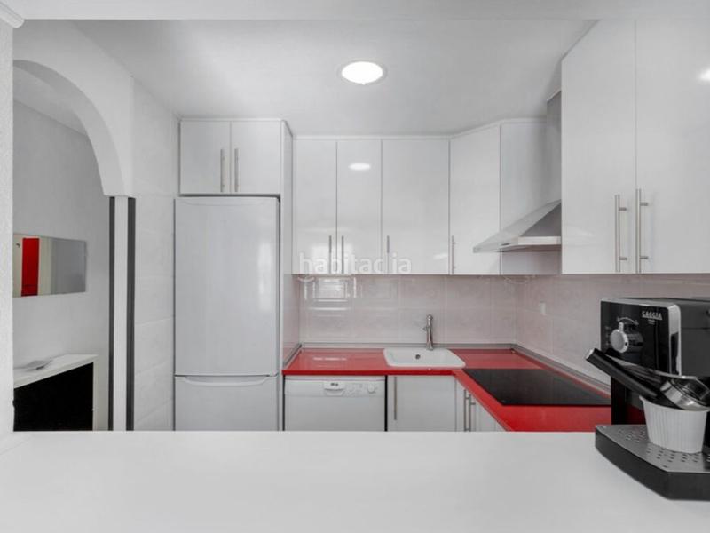 Foto abe8edd2-093a-4326-a96c-b8d2d5db1594. Piccolo appartamento con parcheggio piscina in Los Europeos Torrevieja