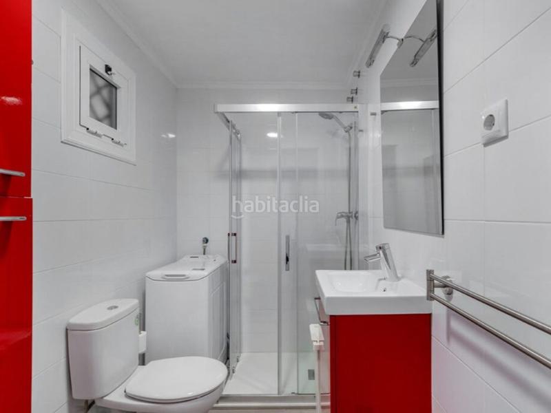 Foto b72de04c-f8fd-4f36-bae1-d5724e43eb2d. Piccolo appartamento con parcheggio piscina in Los Europeos Torrevieja