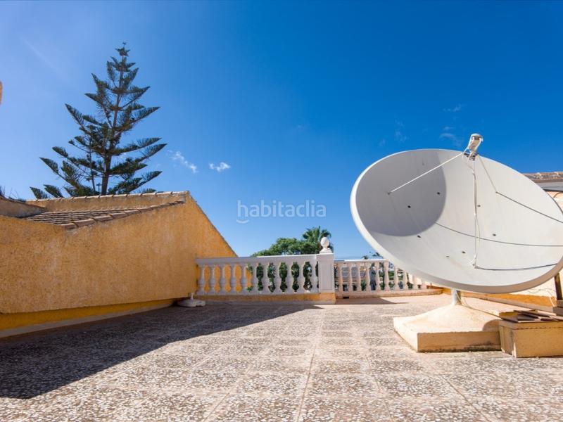 Foto 24ea6586-20d0-427b-bd4d-8726d6c8110c. Casa villa con potencial de reforma en la siesta en Torrevieja