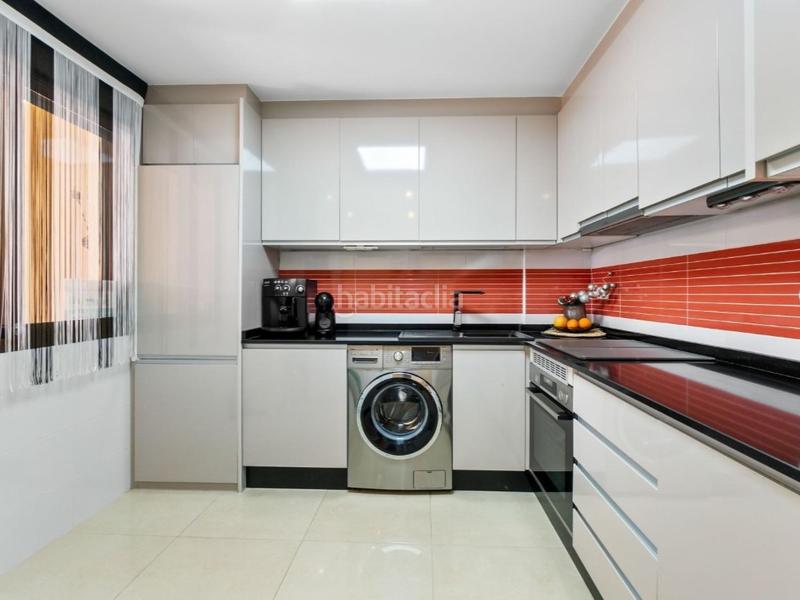 Foto 91cdf771-044e-4dd4-8ea5-8f097629674d. Semi detached house with pool in Parque Acuático - Sector 25 Torrevieja