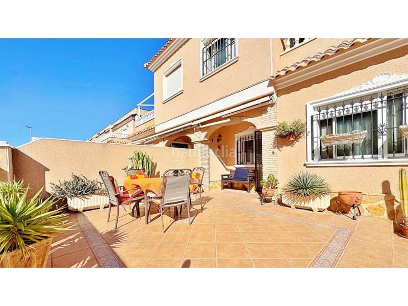 Foto 29659a59-538f-4638-ab0a-41b69115aecf. Casa a schiera con parcheggio in Villamartín-Las Filipinas Orihuela