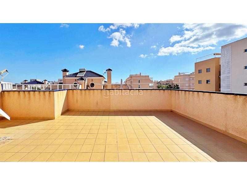 Foto 5acd7924-5dbb-4204-8b0e-b8b8c45718e1. Casa a schiera con parcheggio in Villamartín-Las Filipinas Orihuela