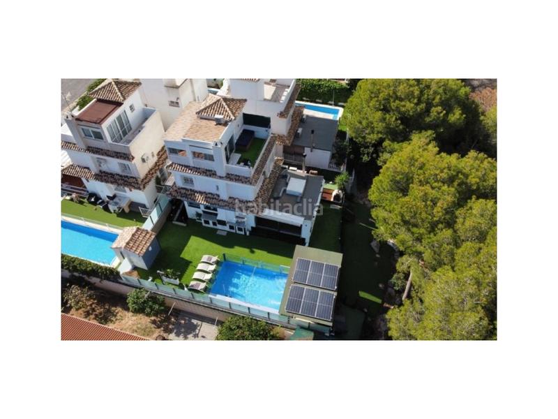 Foto 098e9de0-25b3-497f-bc6e-91fce1cdc92d. House with pool in Lomas de Cabo Roig - Los Dolses Orihuela