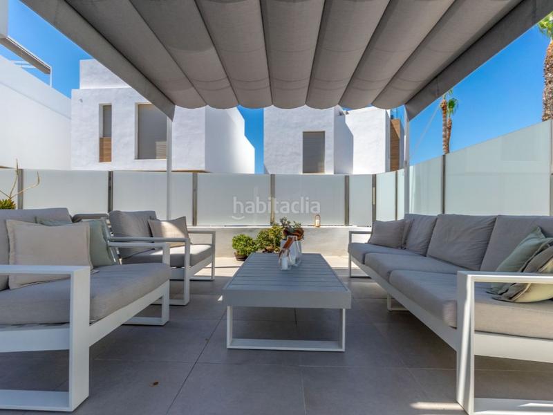 Foto 736a0728-3ee5-4931-8acf-62e2aad17ace. Casa con riscaldamento parcheggio piscina in Los Almendros Orihuela