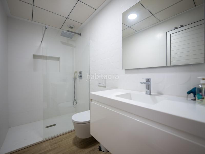 Foto 744cf042-df08-40d9-84a7-f5a3f4783525. Casa con parcheggio in Aguamarina Orihuela