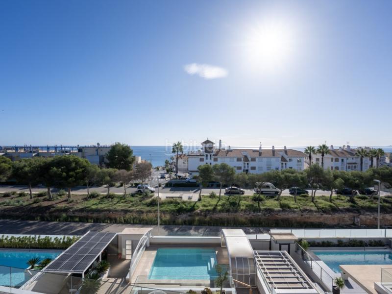 Foto 9d78ffc8-1f0f-459d-bdbe-cbe649a4de6c. Casa con parcheggio in Aguamarina Orihuela