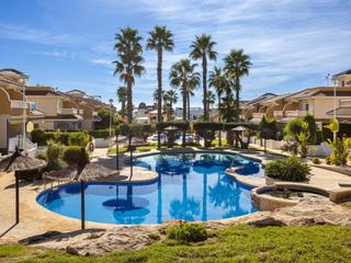 Piccolo appartamento  Calle pamplona. Vivienda con jardín privado y piscinas en ciudad quesada