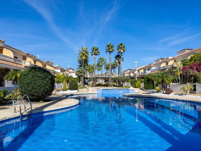 Foto d2235eec-fa60-4eda-af63-0882a5e2eccc. Appartement dans Rojales