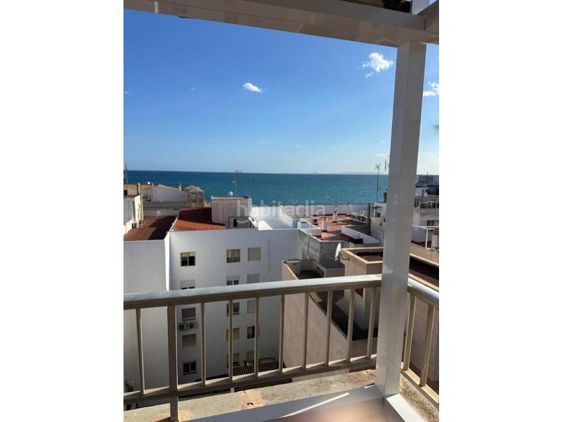 Foto 34b3fd56-2118-483d-a68d-bd9c9751d5a4. Ático apartamento moderno junto a playa del cura en Torrevieja