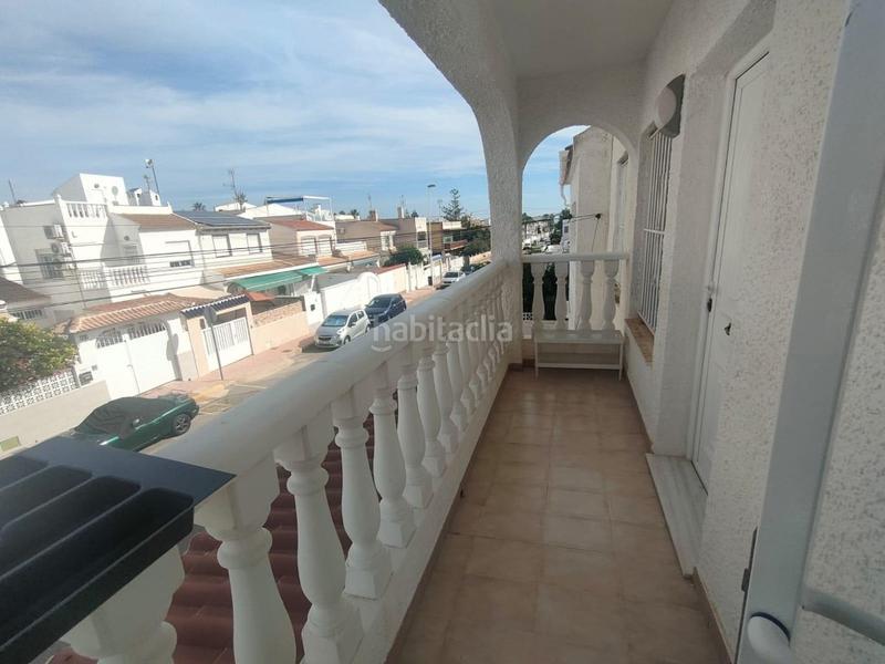 Foto b46d7d7b-3e49-4151-af10-c94bd3fea5cd. Casa in Zona los Frutales Torrevieja