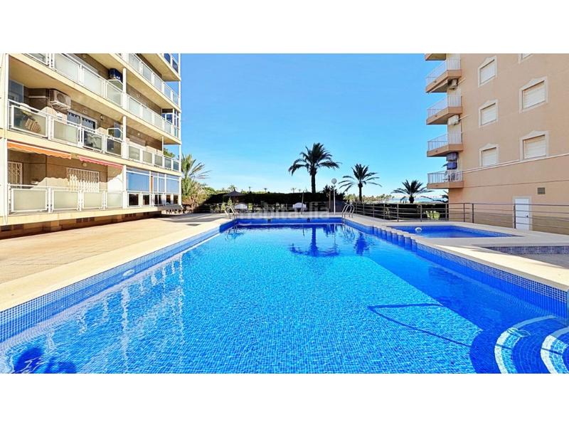 Foto 07943bad-6bf3-4941-a9ee-a8d431fb4e5c. Apartament amb piscina a Punta Prima Torrevieja
