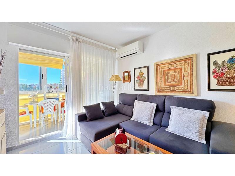 Foto 361c43d8-8fe6-4e5e-aecc-b58e2cf901cf. Apartament amb piscina a Punta Prima Torrevieja