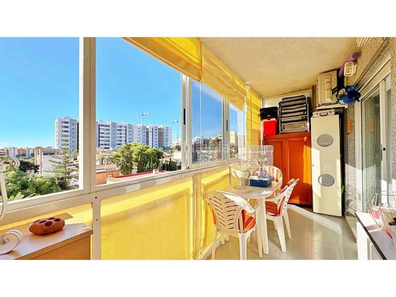 Foto 7f295d92-2707-430f-beb9-d0f0c64b4c09. Apartament amb piscina a Punta Prima Torrevieja