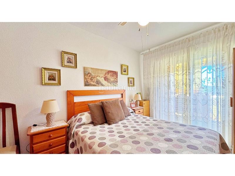 Foto a62892e1-3089-4972-b53d-f4d3235014d4. Apartament amb piscina a Punta Prima Torrevieja