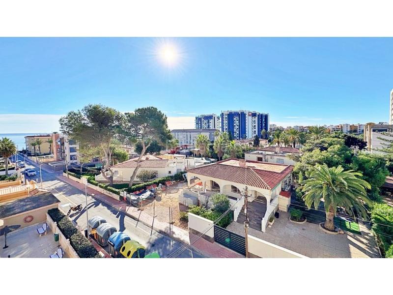 Foto e78f7477-a4e5-49a1-b6ba-fc52d0ea7efd. Apartament amb piscina a Punta Prima Torrevieja