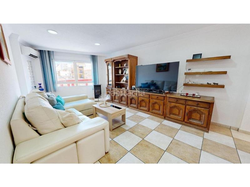 Foto 8d0f80d2-918f-4e91-99a2-bc7c4b4997eb. Piccolo appartamento in Puerto Deportivo Torrevieja