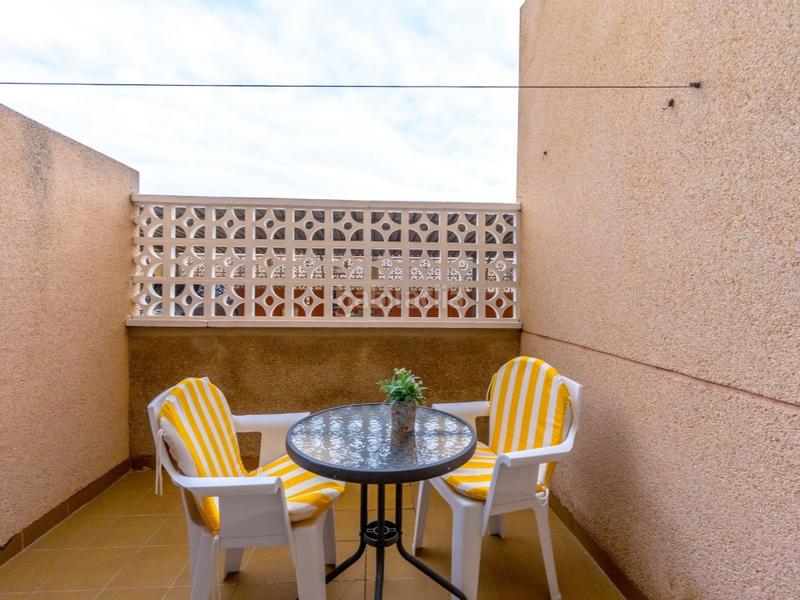 Foto f86838f0-a42f-4172-b638-56cfc709353f. Appartement mit pool in nueva Torrevieja Torrevieja