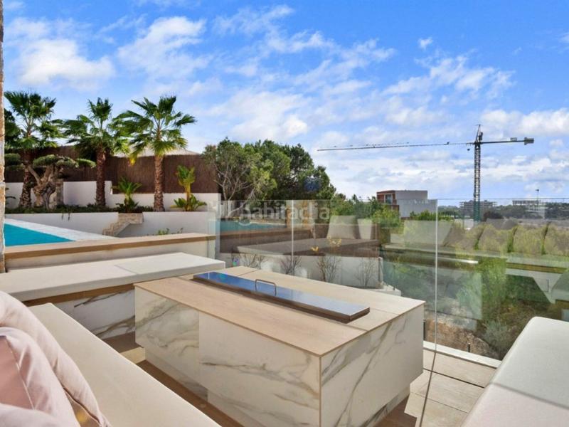 Foto 1fe2f28d-b903-4451-b0b2-f67507436699. House with parking pool in Lomas de Campoamor - Las Ramblas Orihuela