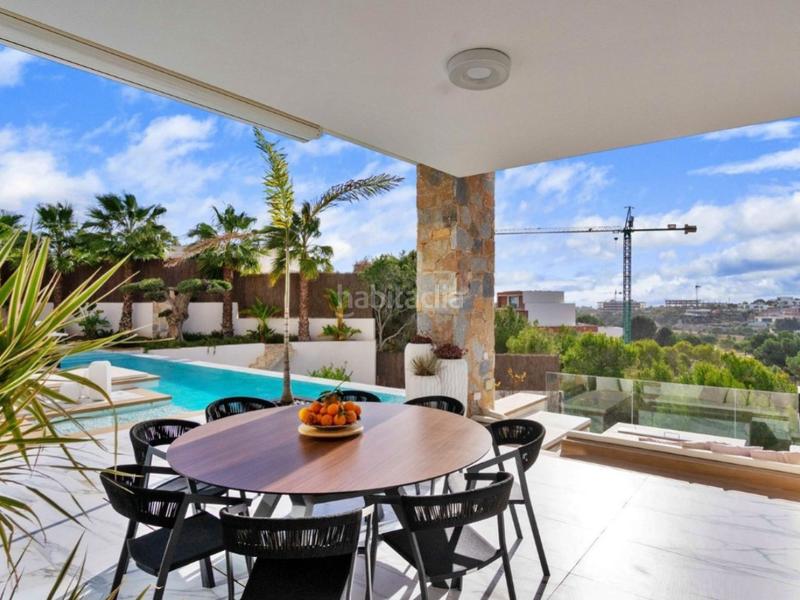 Foto cb3a00f8-2076-4804-8df0-ff71426d1f2a. House with parking pool in Lomas de Campoamor - Las Ramblas Orihuela