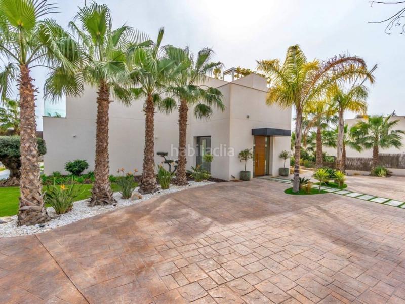 Foto f8549193-1db5-4339-a264-01c201505a6a. House with parking pool in Lomas de Campoamor - Las Ramblas Orihuela