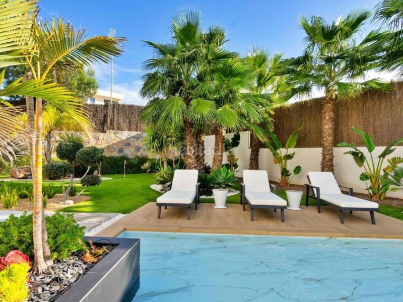 Foto fe0234ee-0622-4c9a-9361-3db6f541e500. House with parking pool in Lomas de Campoamor - Las Ramblas Orihuela