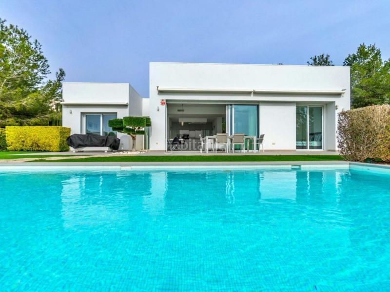 Foto 3dc355f6-0965-4553-9aa0-66fca56a05d2. Casa villa adelfas 3 habitaciones en las colinas en Orihuela