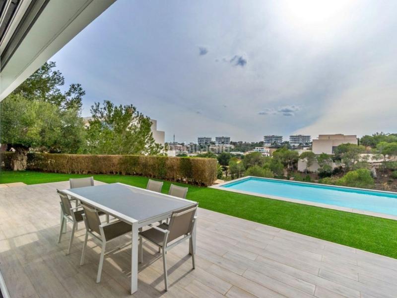 Foto 98b675f5-4d18-4dbb-beb4-5c497c192d2d. Casa villa adelfas 3 habitaciones en las colinas en Orihuela