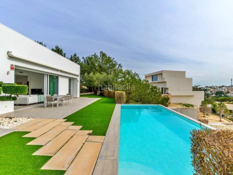 Foto d2b4b906-6f30-4b12-b05f-01ad9fce63c2. Casa villa adelfas 3 habitaciones en las colinas en Orihuela