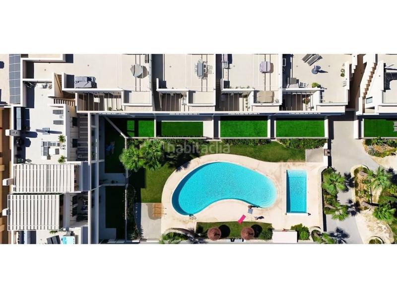 Foto 0ae6ae69-2c2d-4bc3-9bb1-68e1faee6120. Apartament amb aparcament a La Veleta Torrevieja