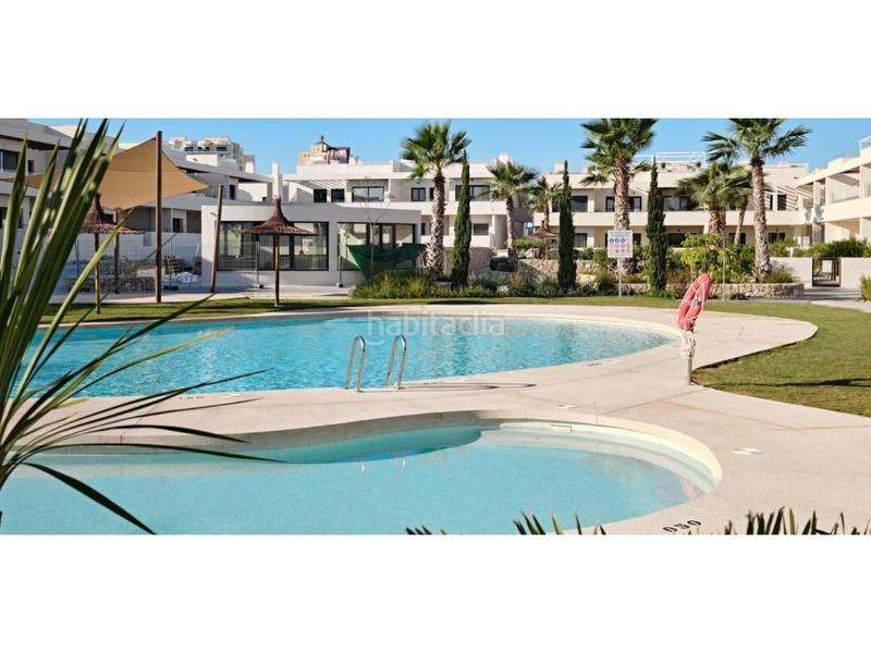 Foto 3fc05d61-f5dd-44bb-8773-6232cf1b6126. Apartament amb aparcament a La Veleta Torrevieja