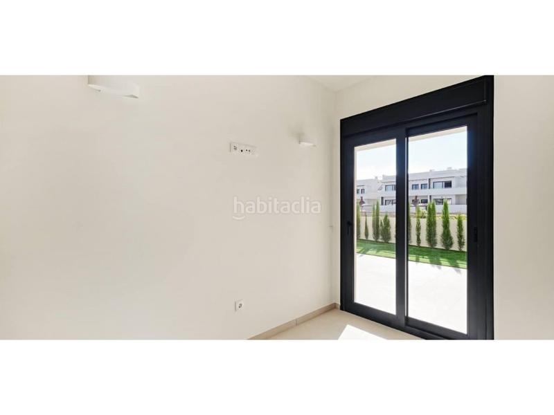 Foto bc19b213-b2df-436c-ab02-da0472e981d7. Apartament amb aparcament a La Veleta Torrevieja