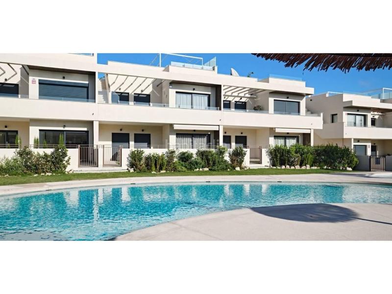 Foto dc231197-06b0-48e8-a5f8-d380e88c751b. Apartament amb aparcament a La Veleta Torrevieja