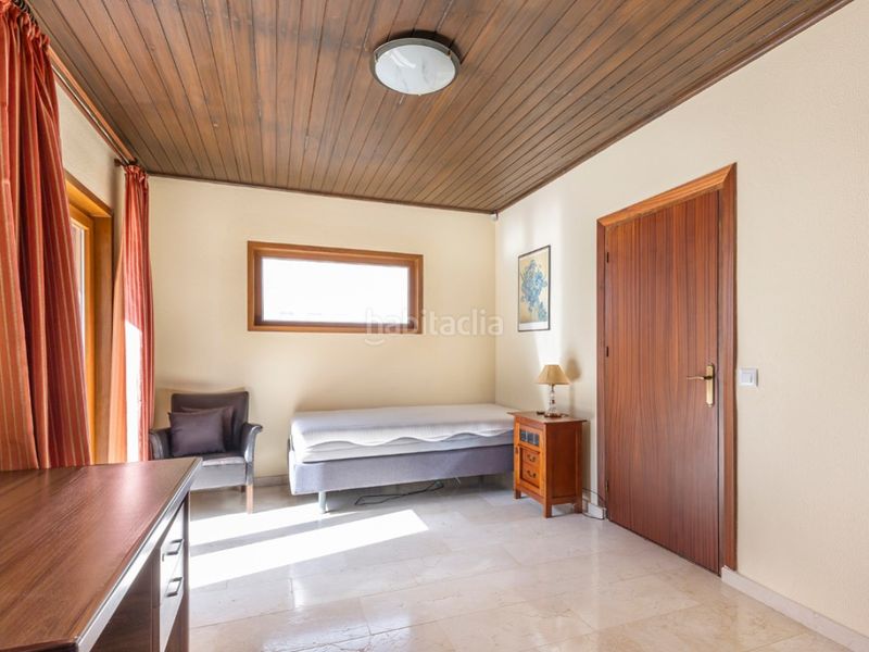 Foto 9a2d4350-18aa-464a-bd4d-e1174f527f13. Casa amb aparcament piscina a Villamartín-Las Filipinas Orihuela